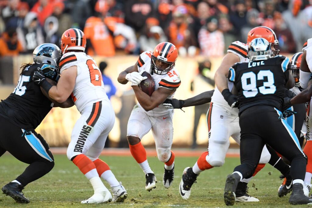 Cleveland Browns vs Carolina Panthers